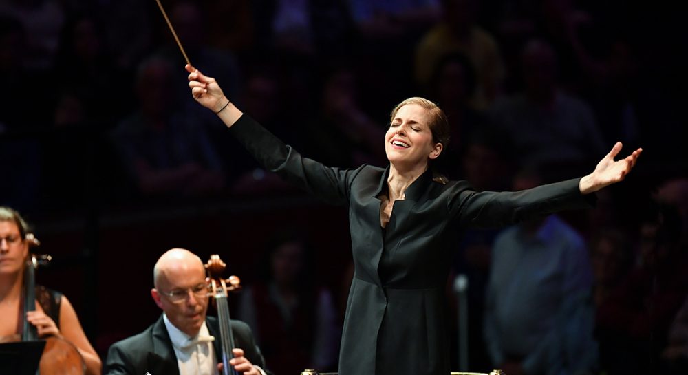 Karine Canellakis, de Brahms à Strauss - Critique sortie Classique / Opéra saint denis Basilique de Saint-Denis