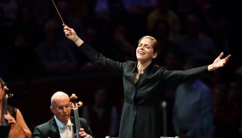 Karine Canellakis, de Brahms à Strauss - Critique sortie Classique / Opéra saint denis Basilique de Saint-Denis
