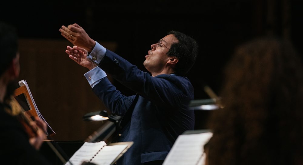 Leonardo García Alarcón associe Monteverdi et Piazzolla. - Critique sortie Classique / Opéra saint denis Basilique de Saint-Denis