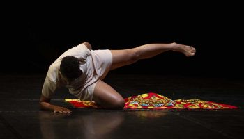 Mes Horizons de Gladys Demba et Entropie de Léo Lérus - Critique sortie Danse Paris Carreau du Temple