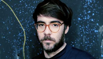 Sonoma, chorégraphie de Marcos Mauro, Compagnie La Veronal - Critique sortie Danse Avignon Festival d’Avignon. Cour d’honneur du Palais des papes