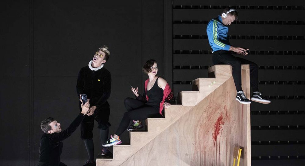Un Hamlet de moins d’Olivier Saccomano (texte) et Nathalie Garraud (mes) - Critique sortie Théâtre Montpellier Théâtre des 13 Vents