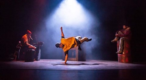 8 novembre d’Hakim Bah mis en scène par Cédric Brossard - Critique sortie Théâtre Avignon L’Entrepôt