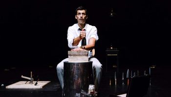 Take care of yourself de Marc Oosterhoff - Critique sortie Théâtre Avignon Théâtre du Train Bleu