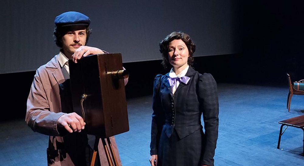 Alice, Mademoiselle Cinéma de Caroline Rainette, mise en scène Lennie Coindeaux et Caroline Rainette - Critique sortie Théâtre Avignon Théâtre des Lucioles