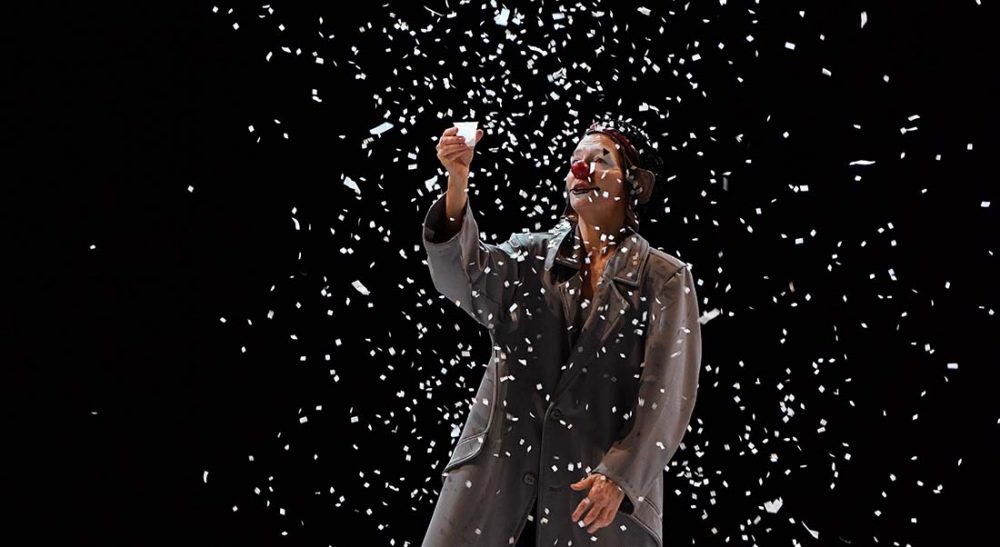 Dans la farine invisible de l’air de Sandrine le Métayer - Critique sortie Théâtre Avignon L’Entrepôt