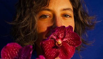 De la sexualité des orchidées de Sofia Teillet - Critique sortie Théâtre Avignon Théâtre du Train Bleu