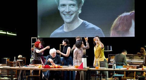 Entre chien et loup, d’après Lars Von Trier, adaptation et mise en scène de Christiane Jatahy - Critique sortie Avignon / 2021 Avignon