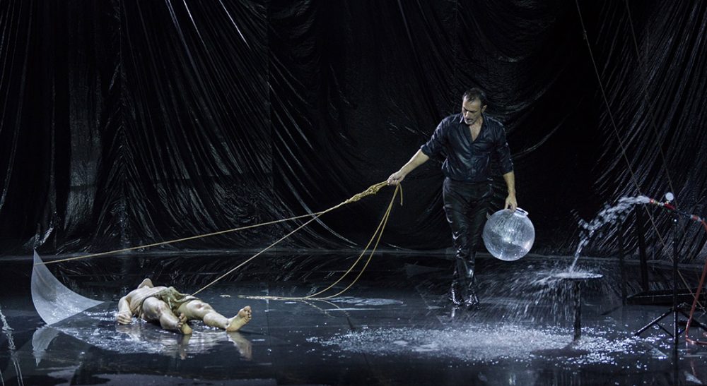 INK, chorégraphie de Dimitris Papaioannou - Critique sortie Avignon / 2021 Avignon Festival d’Avignon. La Fabrica