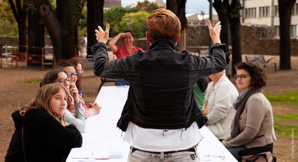 Les Cartographies de l’avenir & L’Hospitalité, et vous ? de Rachel Dufour et Chrystel Pellerin - Critique sortie Théâtre Avignon Musée Angladon