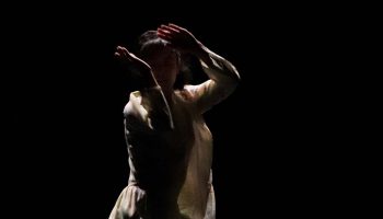 Création féminine à La Belle Scène Saint-Denis - Critique sortie Danse Avignon La Belle Scène Saint-Denis à la Parenthèse