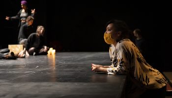 Penthésilé.e.s – Amazonomachies de Marie Dilasser, conception et mise en scène Laëtitia Guédon - Critique sortie Théâtre Villeneuve-lès-Avignon Chartreuse de Villeneuve lez Avignon