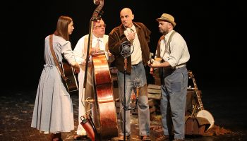 Les raisins de la colère de John Steinbeck, adaptation et mise en scène de Xavier Simonin - Critique sortie Théâtre Avignon La Luna