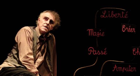 Liberté, j’aurai habité ton rêve jusqu’au dernier soir, d’après René Char et Frantz Fanon par Felwine Sarr, mis en scène par Dorcy Rugamba - Critique sortie Avignon / 2021 Avignon