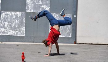 Lullinight de Florence Bernad - Critique sortie Danse Villeneuve-lès-Avignon Festival Villeneuve en Scène