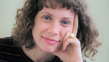 Home – Morceaux de nature en ruine de Magrit Coulon - Critique sortie Théâtre Avignon Théâtre des Doms