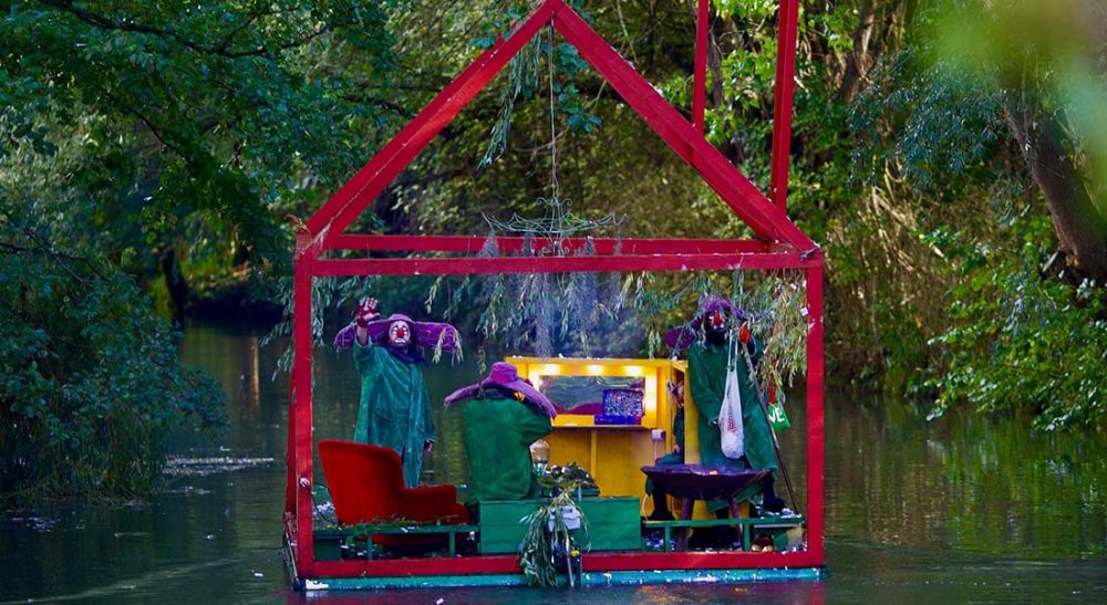 Week-ends au Moulin Jaune de Slava Polunin - Critique sortie Théâtre Crécy-la-Chapelle Le Moulin Jaune