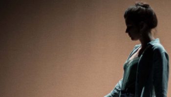 OVNI d’Ivan Viripaev, mise en scène de Olivier Maurin - Critique sortie Théâtre Avignon Le 11. Avignon