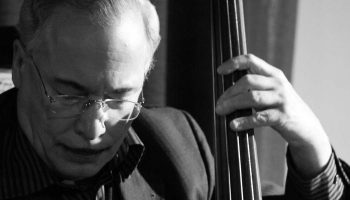 Eddie Gomez Quartet légende de la contrebasse en club - Critique sortie Jazz / Musiques Paris Sunset-Sunside
