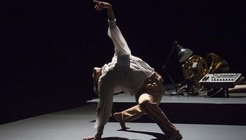 Ineffable de Jann Gallois - Critique sortie Danse Paris Théâtre National de la Danse de Chaillot