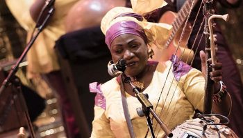 Jazz Partage avec Samuel Strouk, Théo Ceccaldi, Eve Risser, Naïny Diabaté, Sara Lazarus et Michele Hendricks. - Critique sortie  Sartrouville Théâtre de Sartrouville et des Yvelines - Centre Dramatique National.