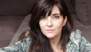 Wonder Woman enterre son papa de Sophie Cusset - Critique sortie  Sartrouville Théâtre de Sartrouville et des Yvelines - Centre Dramatique National.