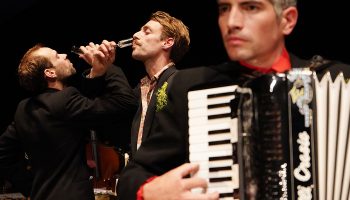 Une cérémonie, écriture et mise en scène du Raoul Collectif - Critique sortie Théâtre CHATILLON Théâtre à Châtillon