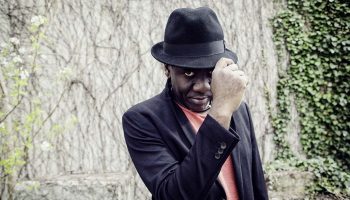 Montrouge Paris Guitar Festival avec Biréli Lagrène, Sylvain Luc, le Concours Roland Dyens, Richard Bona… - Critique sortie Jazz / Musiques Montrouge Le Beffroi