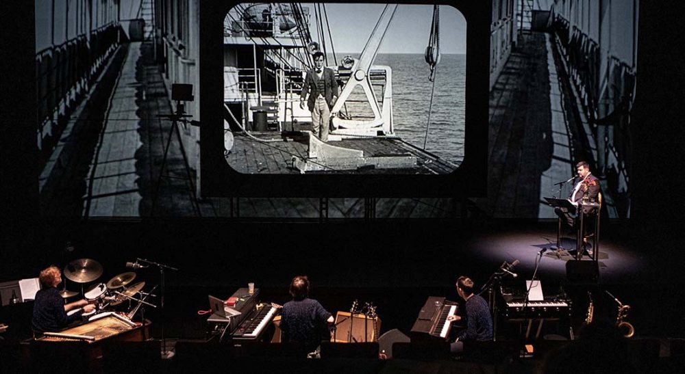 Buster d’après le film La Croisière du Navigator de Donald Crisp et Buster Keaton adapté, mis en scène et monté par Mathieu Bauer - Critique sortie Théâtre Montreuil Nouveau théâtre de Montreuil – CDN