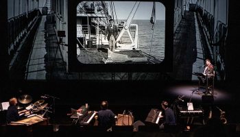 Buster d’après le film La Croisière du Navigator de Donald Crisp et Buster Keaton adapté, mis en scène et monté par Mathieu Bauer - Critique sortie Théâtre Montreuil Nouveau théâtre de Montreuil – CDN