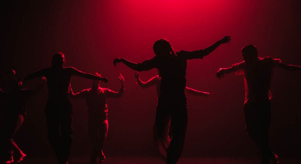 Hofesh Shechter crée Double Murder - Critique sortie Danse Paris Théâtre du Châtelet