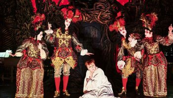 Le Bourgeois Gentilhomme et George Dandin dans les mises en scène de Jérôme Deschamps et Michel Fau - Critique sortie  Caen THEATRE DE CAEN