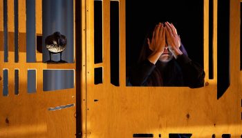 La Possession de François-Xavier Rouyer - Critique sortie Théâtre Paris Le Carreau du Temple