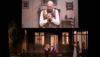 Le Passé de Léonid Andréiëv, adapté et mis en scène par Julien Gosselin - Critique sortie Théâtre Paris Odéon-Théâtre de l’Europe