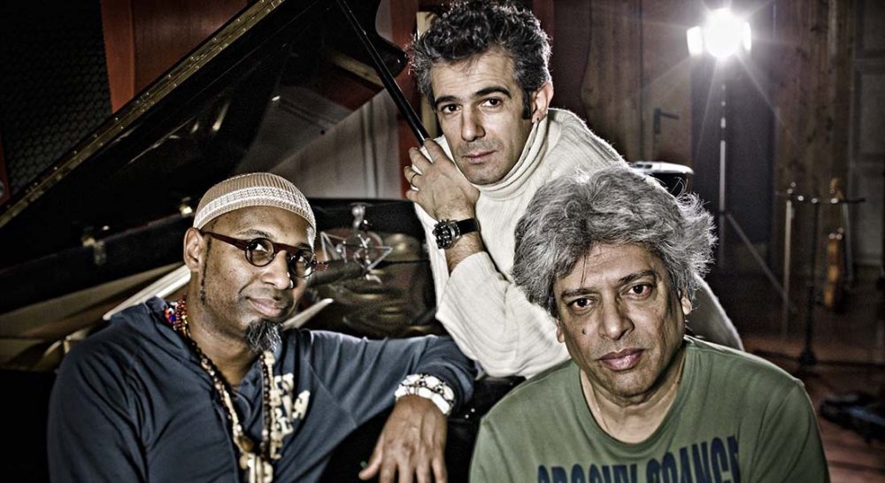 Paolo Fresu + Omar Sosa + Trilok Gurtu = trio majeur - Critique sortie Jazz / Musiques Boulogne-Billancourt La Seine Musicale - Auditorium Patrick Devedjian