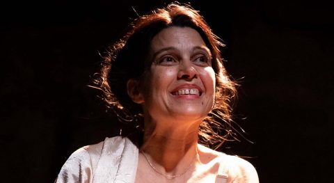 Arletty, comme un œuf dansant au milieu des galets de Koffi Kwahulé, mise en scène de Kristian Frédric - Critique sortie Théâtre Paris Lavoir Moderne Parisien