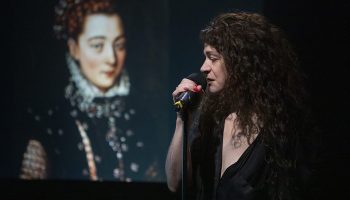 Des putains meurtrières d’après Roberto Bolaño, mise en scène Julie Recoing - Critique sortie Théâtre Paris Les Plateaux Sauvages