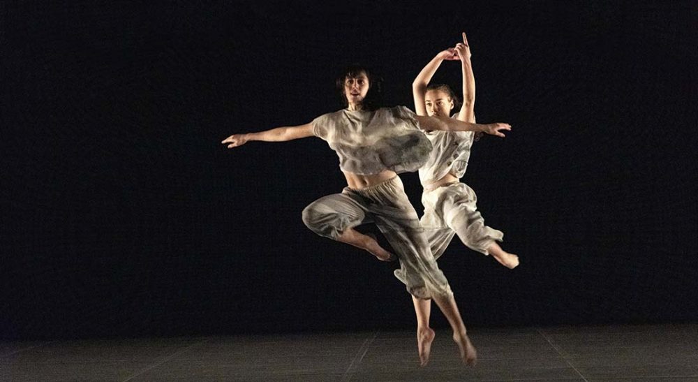 Trisha Brown x 100, hommage du Conservatoire national supérieur de musique et de danse de Paris - Critique sortie Danse Paris La Villette Grande Halle