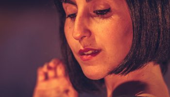 Des femmes, avec et d’après une idée originale de Fernanda Barth, texte et mise en scène Régis de Martrin-Donos - Critique sortie Théâtre Paris Lavoir Moderne Parisien