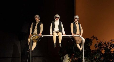 Music all, conçu et interprété par Marco Berrettini, Jonathan Capdevielle et Jérôme Marin, dans le cadre du Festival d’Automne - Critique sortie Théâtre Gennevilliers T2G - Théâtre de Gennevilliers - CDN