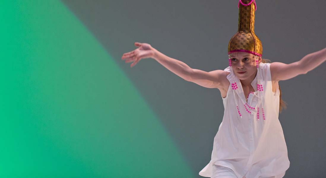 Dans ce monde de Thomas Lebrun - Critique sortie Danse Vitry-sur-Seine Théâtre Jean Vilar