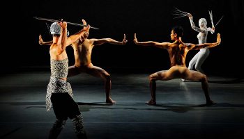 Le musée du quai Branly invite Pichet Klunchun avec deux spectacles de khon, danse traditionnelle et masquée thaïlandaise. - Critique sortie Danse Paris Musée du quai Branly - Jacques Chirac