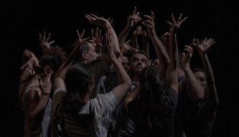Symfonia Piesni Zalosnych de Kader Attou - Critique sortie  Suresnes Théâtre de Suresnes Jean Vilar