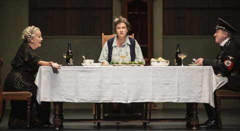 Alain Françon reprend Avant la retraite de Thomas Bernhard - Critique sortie Théâtre Paris Théâtre de la Porte Saint-Martin