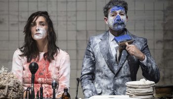 Ainsi la bagarre, de et avec Lionel Dray et Clémence Jeanguillaume - Critique sortie Théâtre Paris theatre de l'aquarium