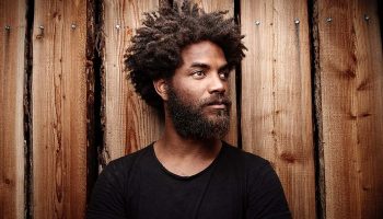 Patinage – Nous n’avons rien nous avons tout de Damien Dutrait, mise en scène de Nelson-Rafaell Madel - Critique sortie Théâtre Paris Théâtre de la Tempête