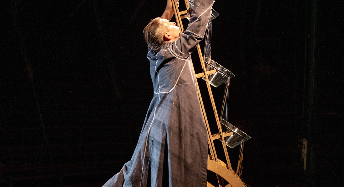 Terces, conception, mise en piste et interprétation Johann Le Guillerm - Critique sortie Théâtre Châlons-en-Champagne Le Palc – Pôle national cirque-Grand Jard