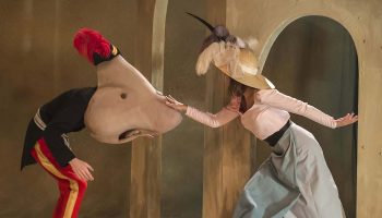 Ronan Rivière met en scène Le Nez de Gogol - Critique sortie Théâtre Paris _Le Lucernaire