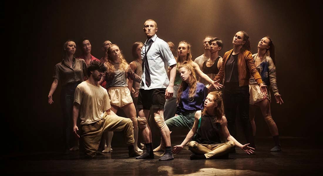 Contemporary Dance 2.0, une création furieusement exaltante d’Hofesh Shechter - Critique sortie Danse Paris Les Abbesses / Théâtre de la Ville