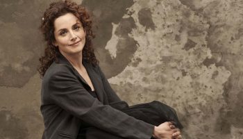 Cosi fan tutte ou les couleurs de l’ambivalence avec Emmanuelle Haïm et Laurent Pelly - Critique sortie Classique / Opéra Paris Théâtre des Champs Elysées